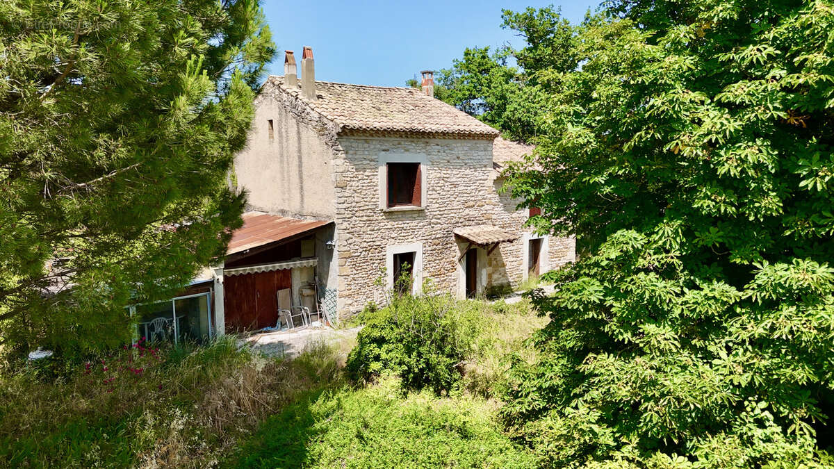 Maison à GRIGNAN