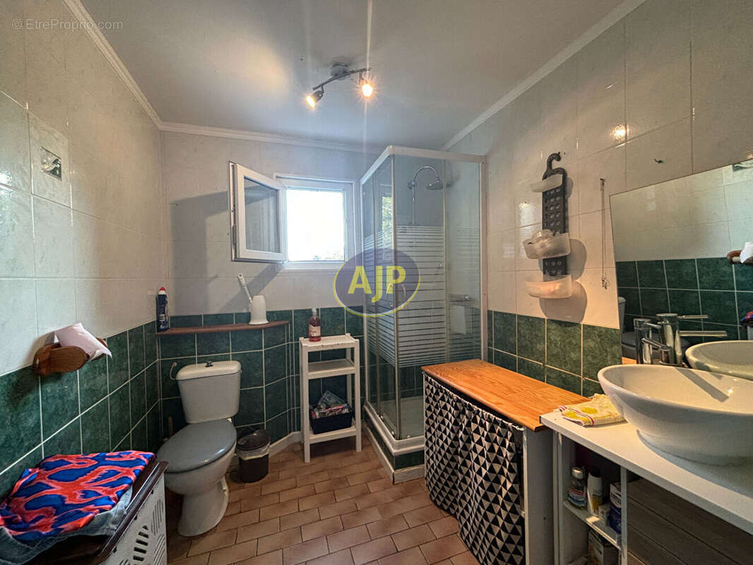 Maison à TONNAY-CHARENTE