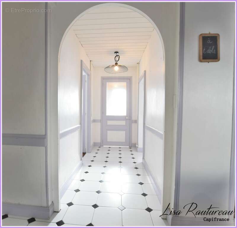 Maison à VIEILLEVIGNE