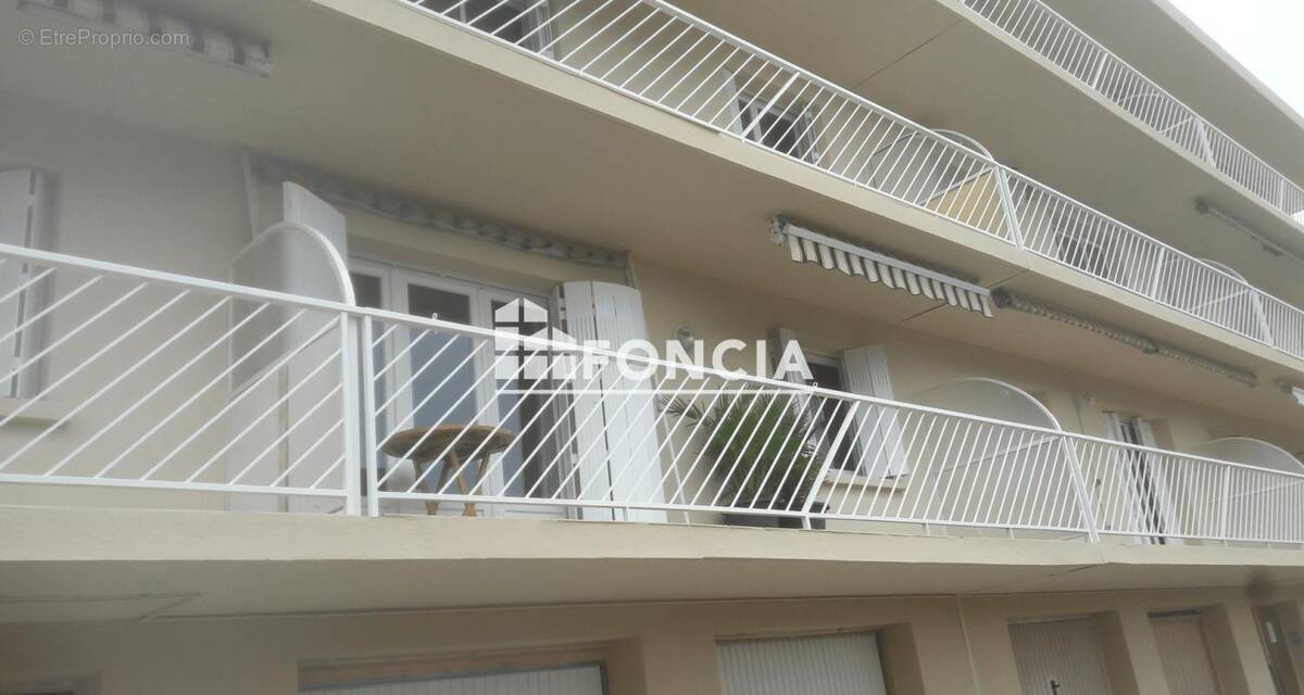 Appartement à SIX-FOURS-LES-PLAGES