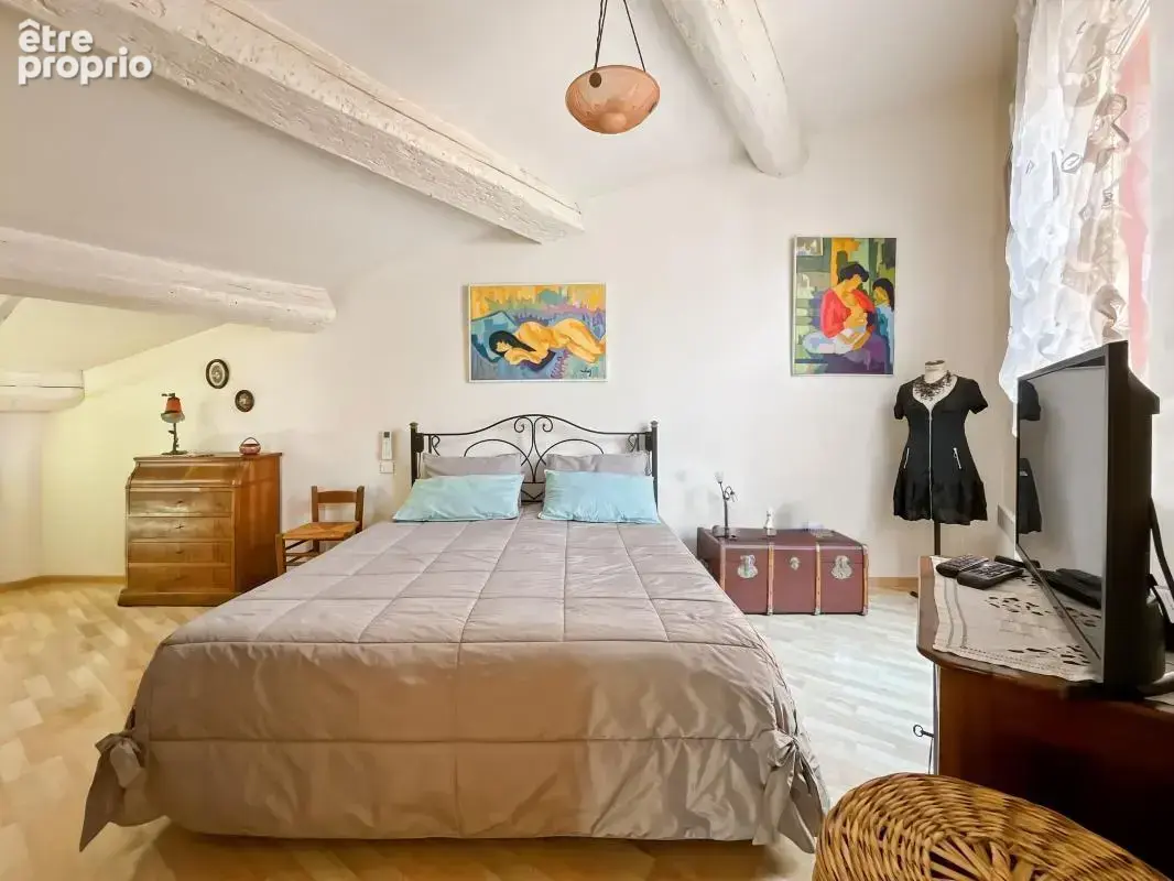 Maison atypique avec terrasse et stationnement – Béziers Centre - À Vendre - photo 16