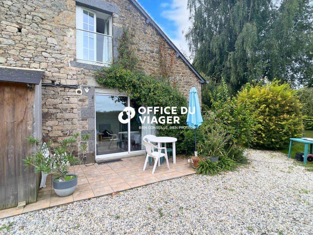 Maison à PLEUDIHEN-SUR-RANCE