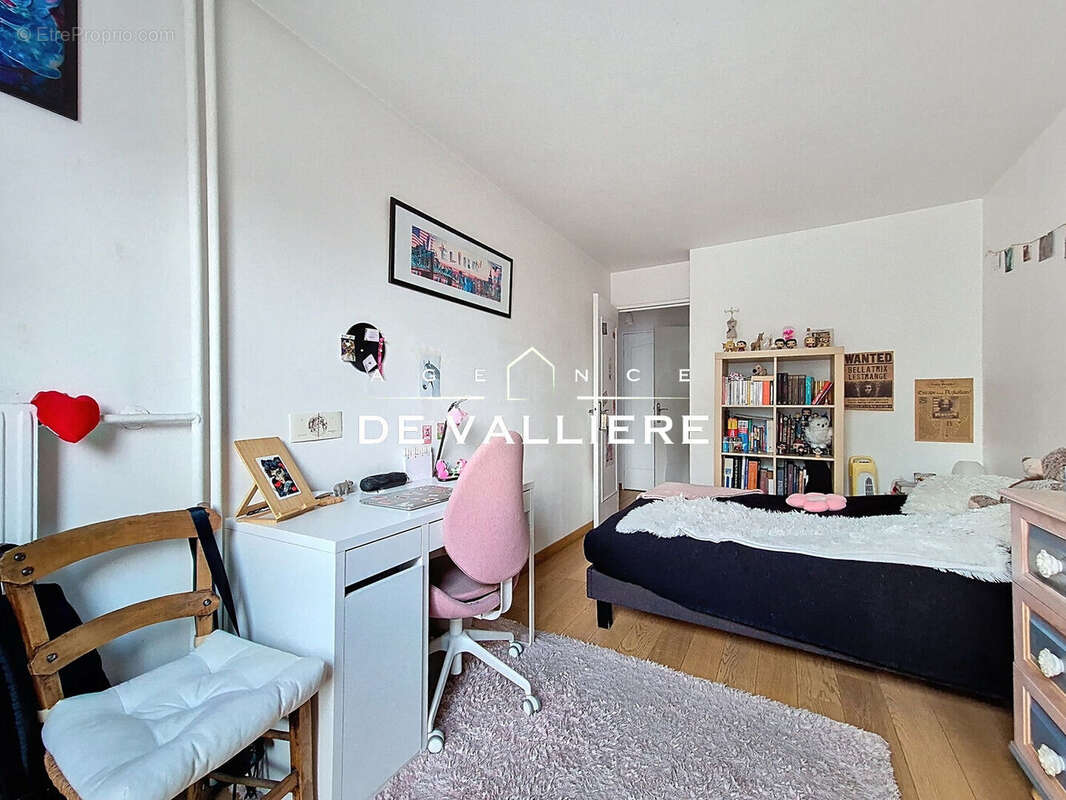 Appartement à NANTERRE