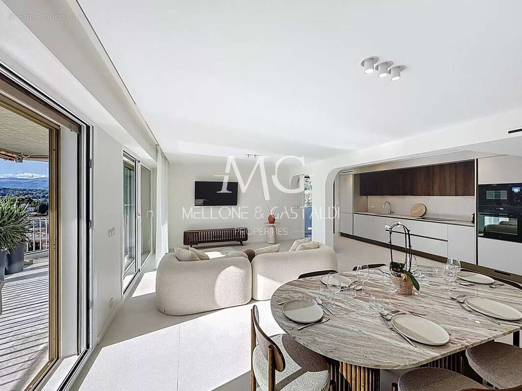 Appartement à LE CANNET