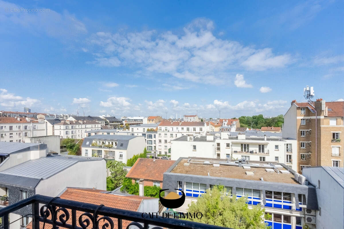 Appartement à CHARENTON-LE-PONT