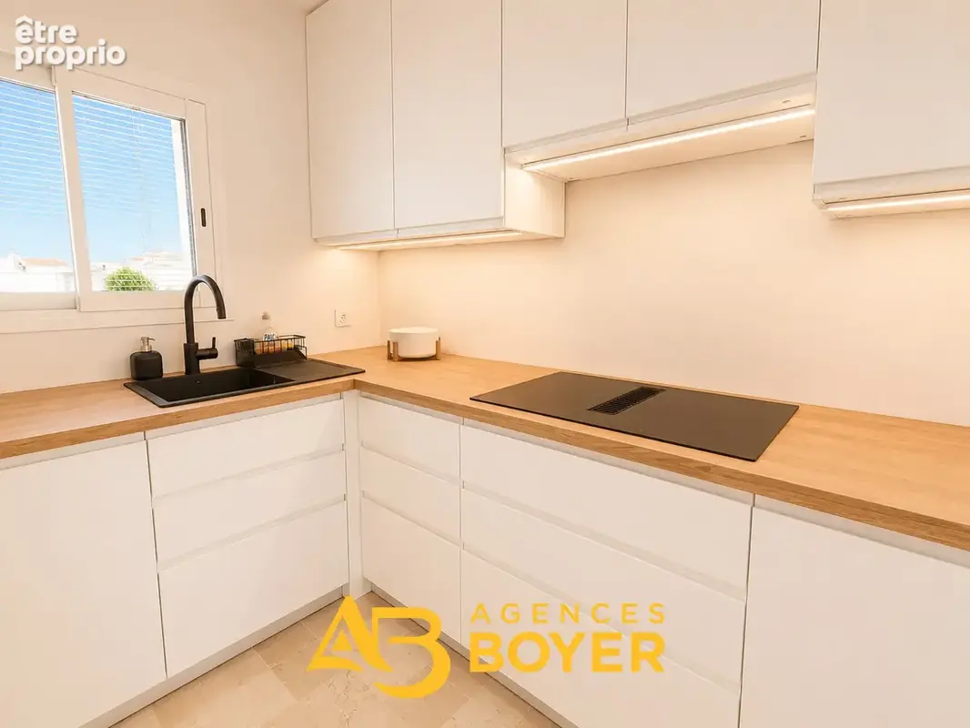 Bandol - Appartement T3 avec vue mer et terrasse à 700 m du port - photo 7