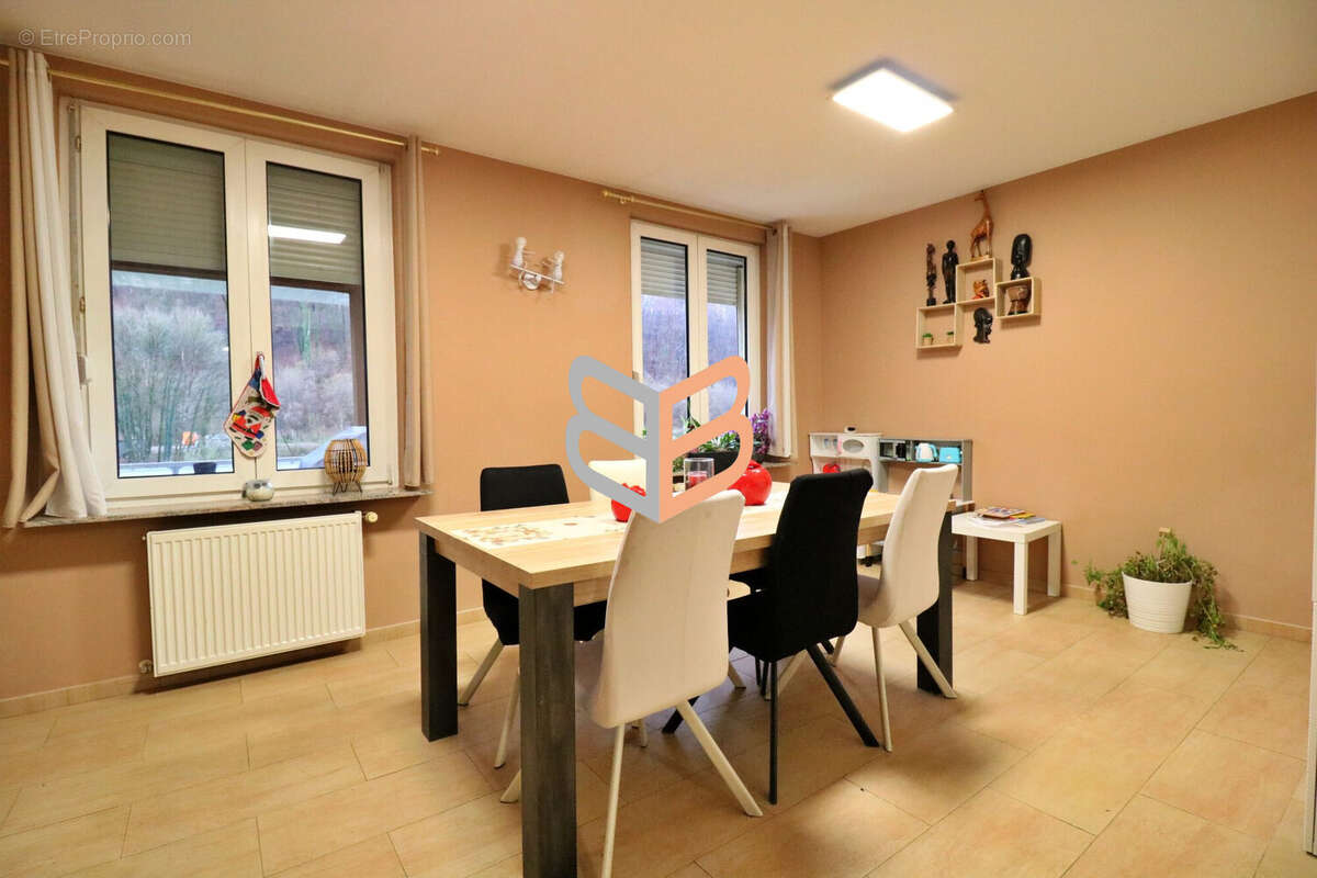 Maison 118 m² à Ottange  - photo 2