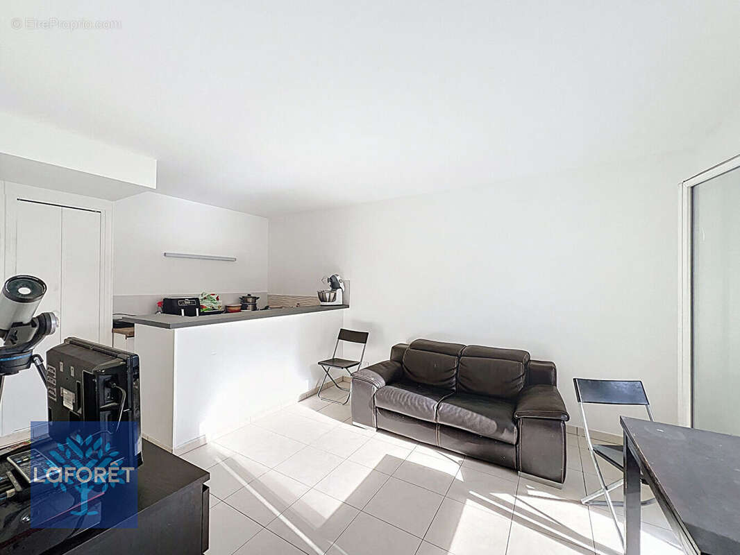 Appartement à CORBEIL-ESSONNES