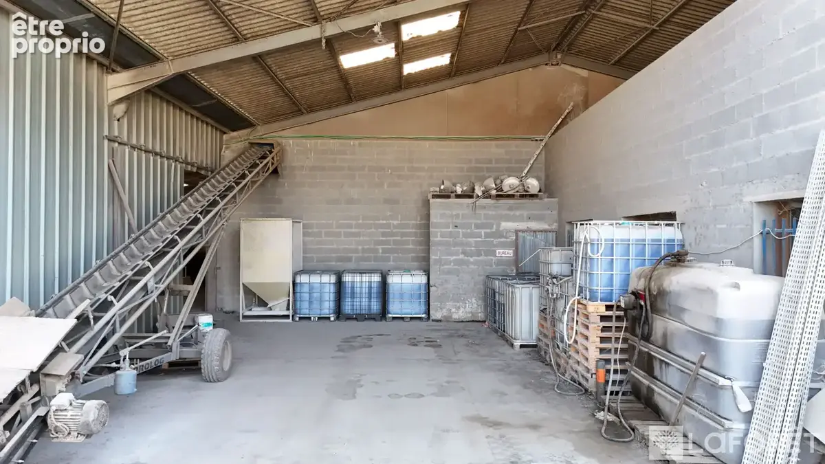 Entrepôt 2000 m2 - MOULINS NORD - photo 4