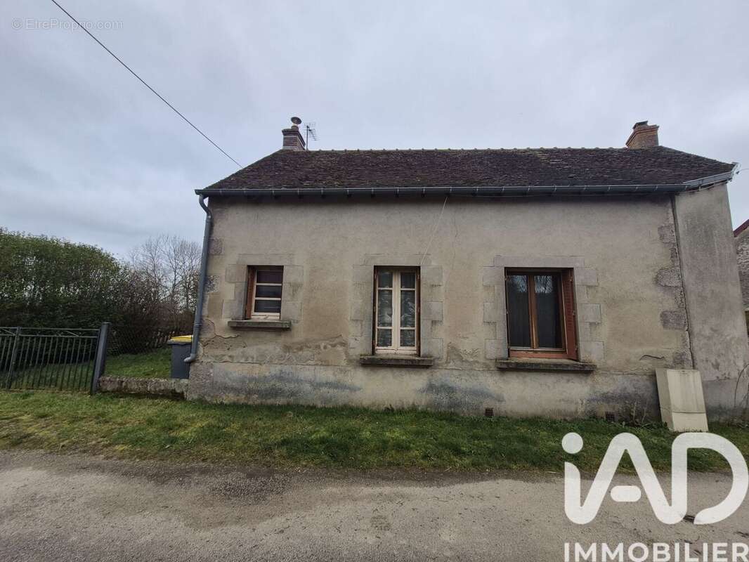 Maison 63 m² à Treignat  - photo 2