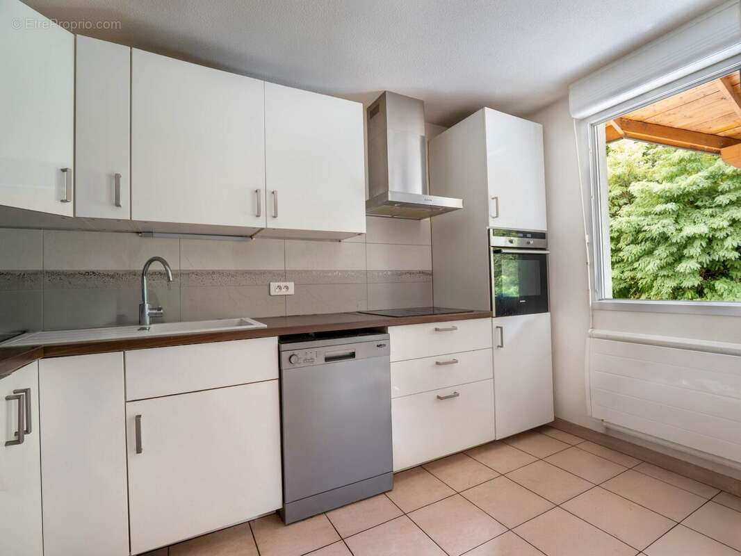 Appartement 71 m² à Thonon-Les-Bains  - photo 7
