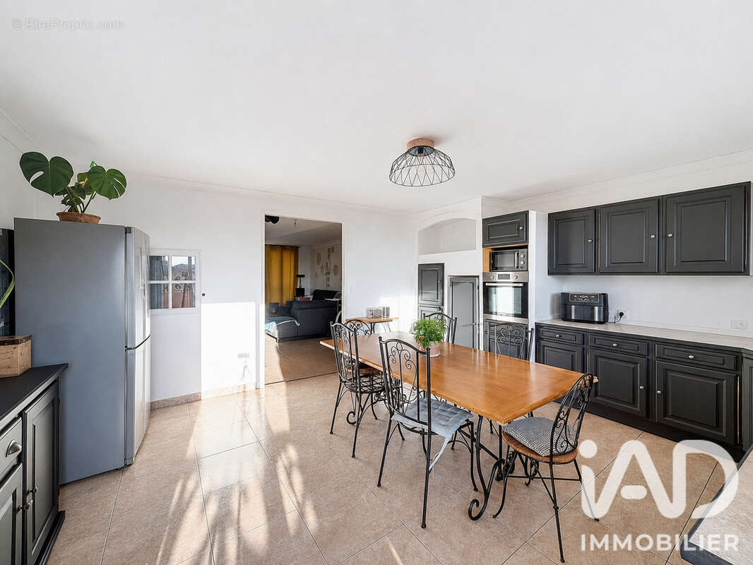 Photo 3 - Maison à ABEILHAN
