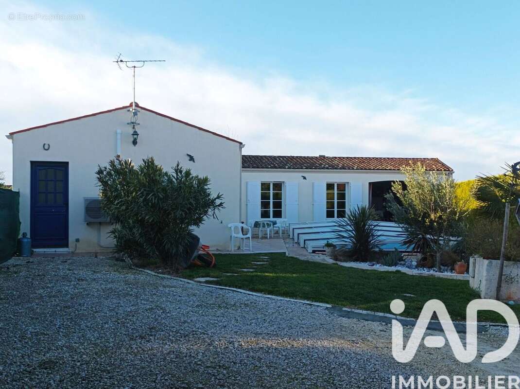 Photo 3 - Maison à SAINT-GEORGES-DES-COTEAUX