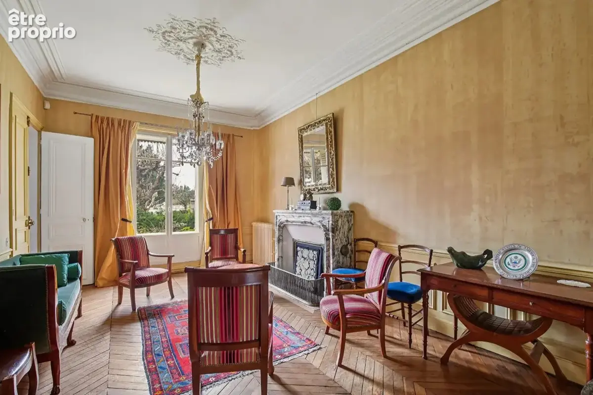 Le vesinet - propriete de 232 m² - salon 66 m²  - 4 chambres - terrain 1474 m²  - dependance amenagee 60 m² -  10 mn rer - photo 6