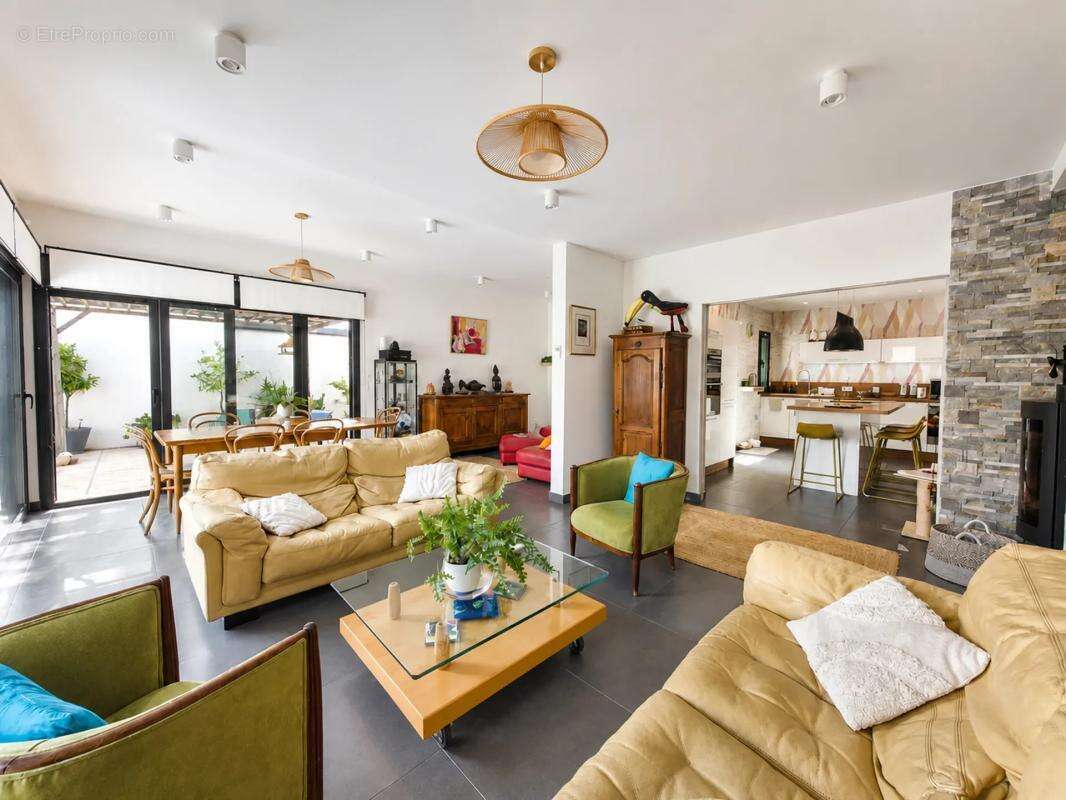 Belle villa contemporaine de 5 pièces de 136 m² à Perpignan Sud - photo 5