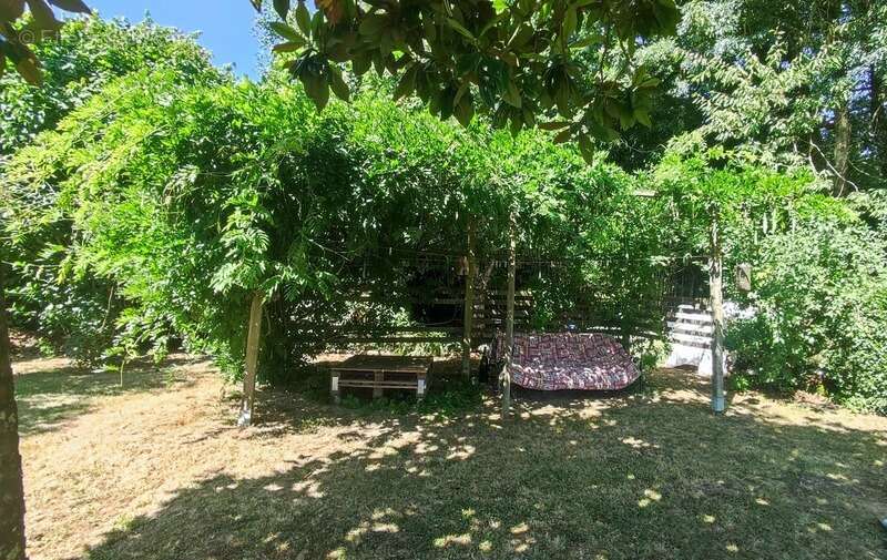 Maison à LA FORET-SUR-SEVRE