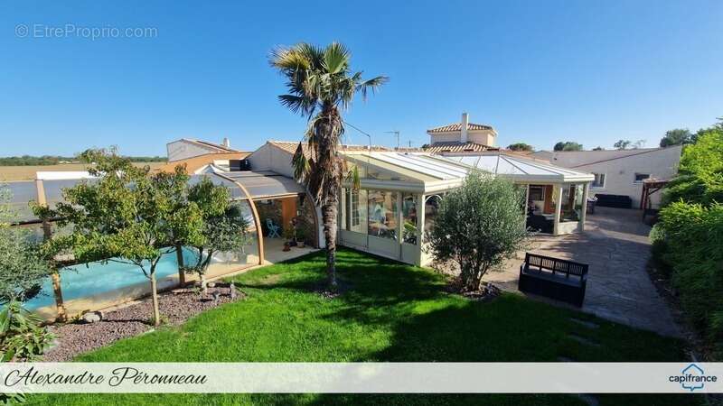  villa d’exception – 6 pièces – piscine, spa, cinéma + maison annexe indépendante - photo 3