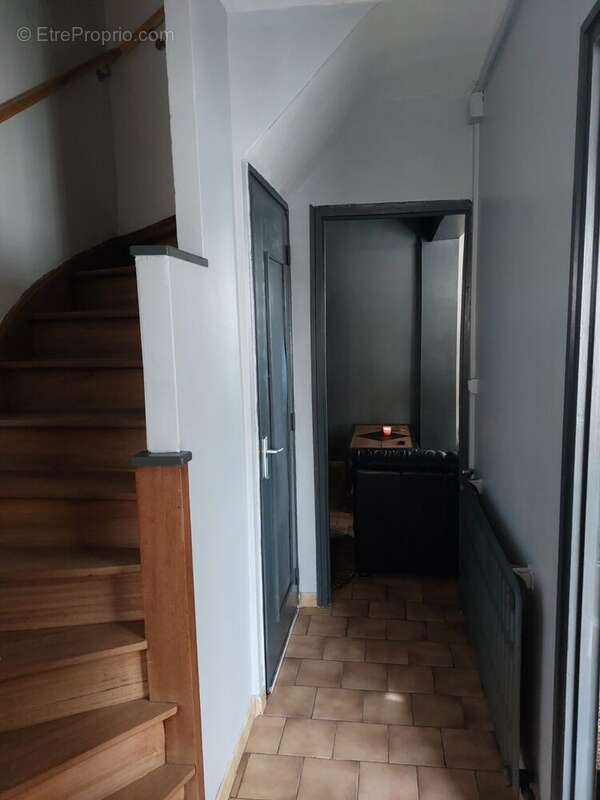 Appartement 100 m² à Aulnoye-Aymeries  - photo 5