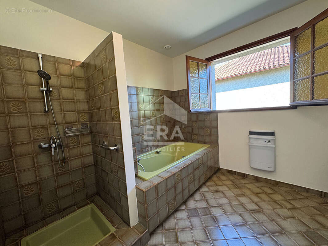 Maison à VIC-EN-BIGORRE