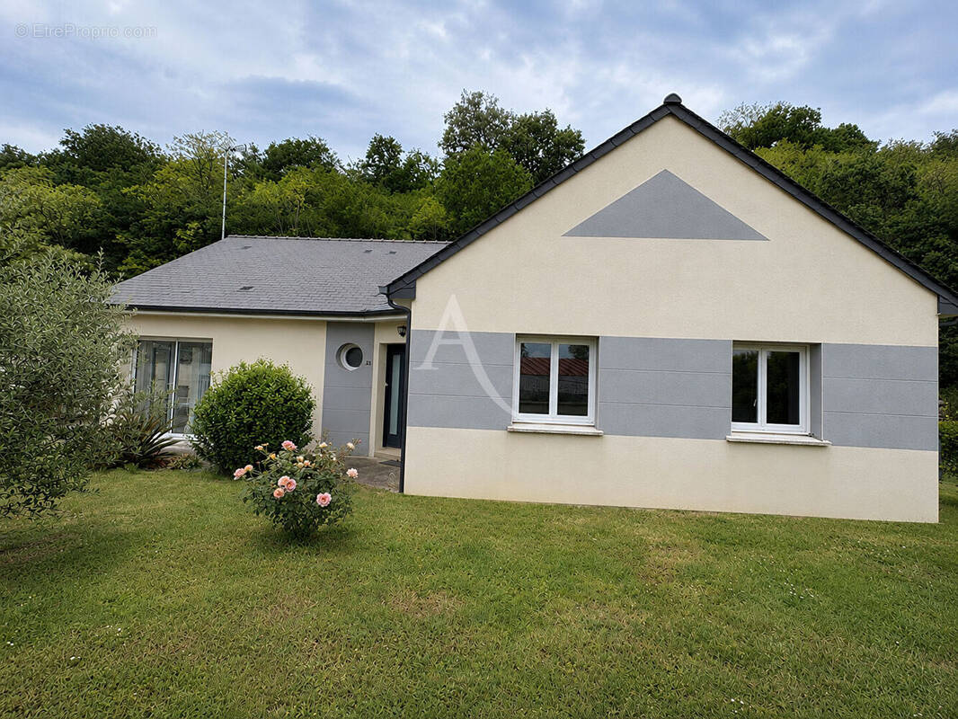 Maison à DISTRE