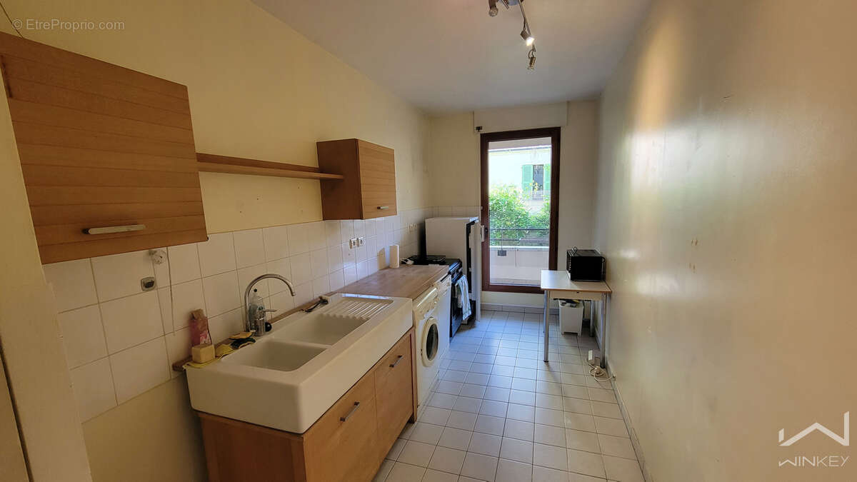 Appartement à PARIS-10E