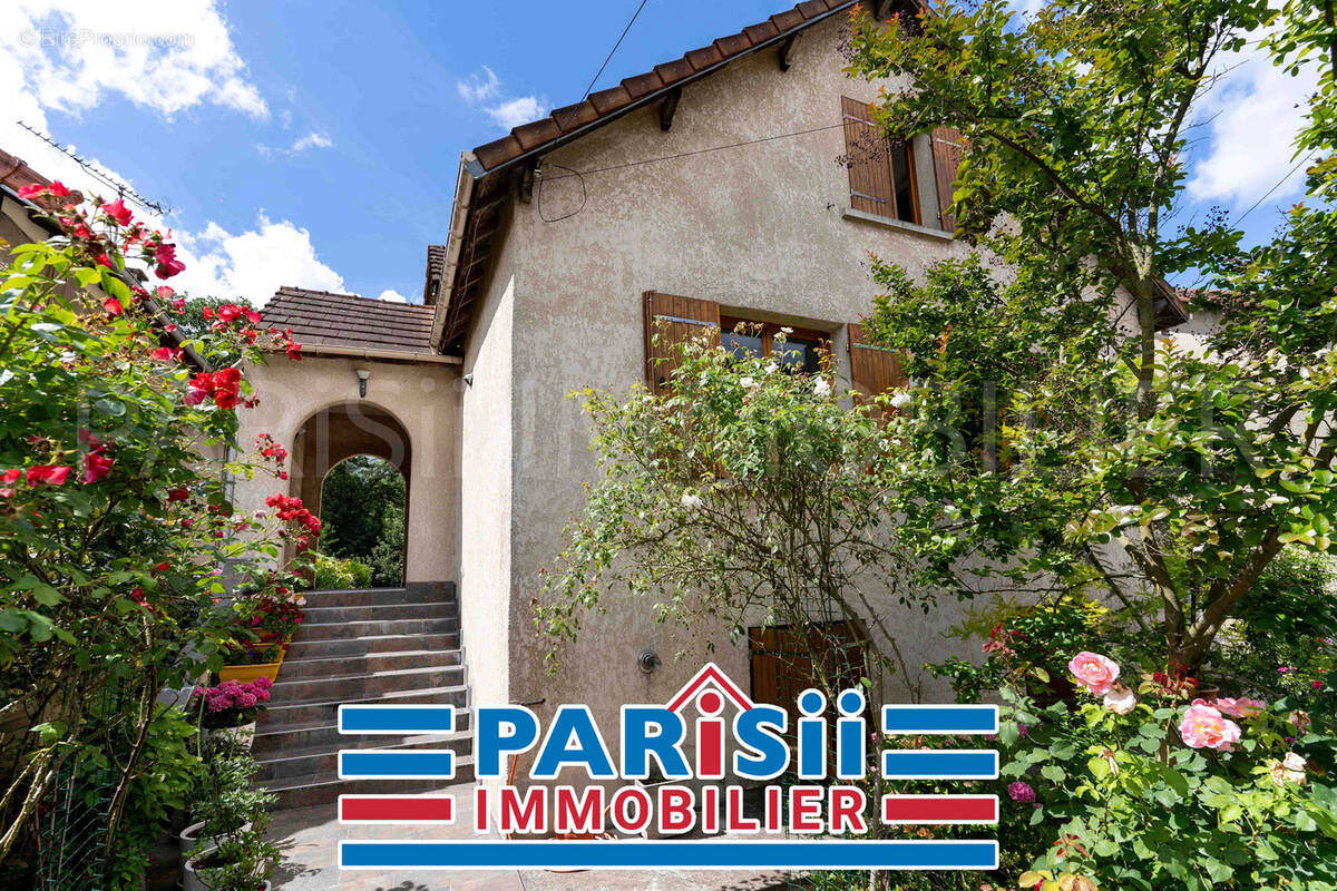 Maison à MONTIGNY-LES-CORMEILLES