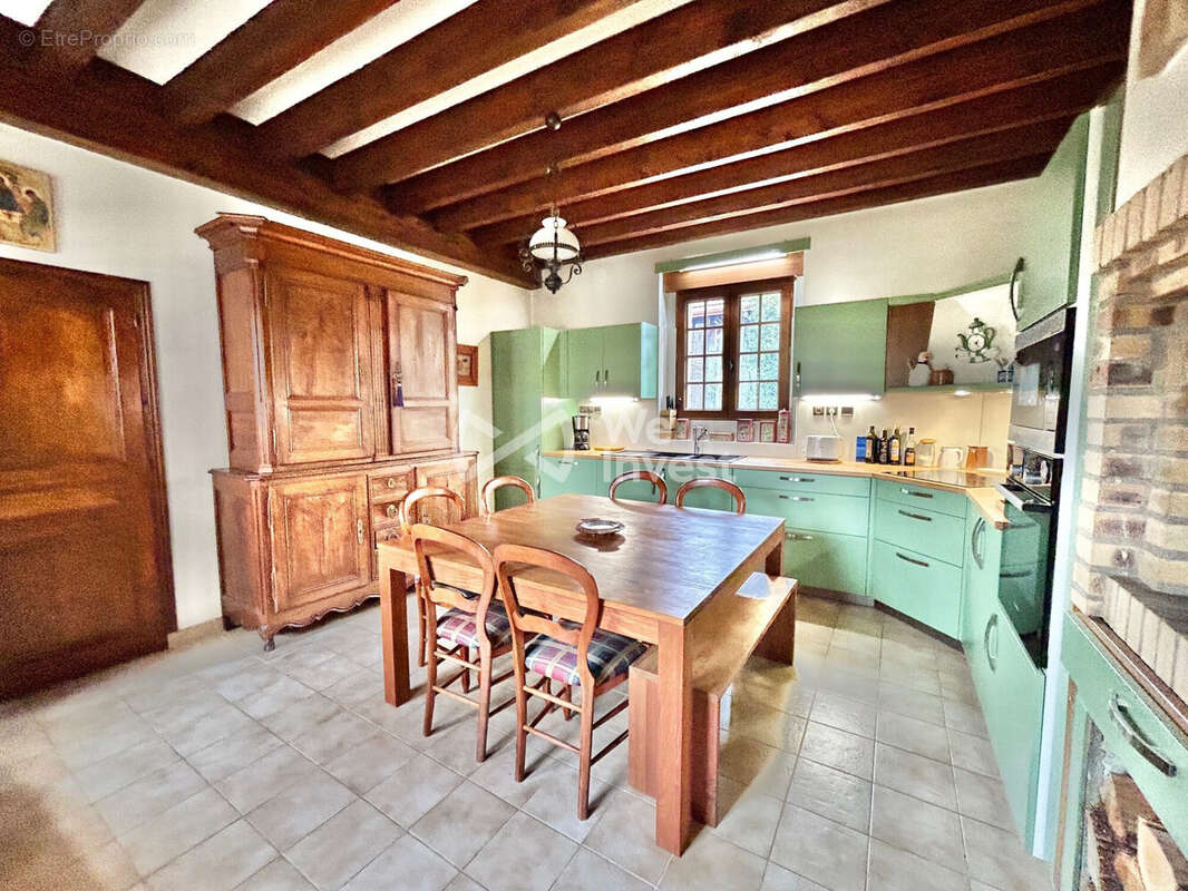 Maison à JOUY