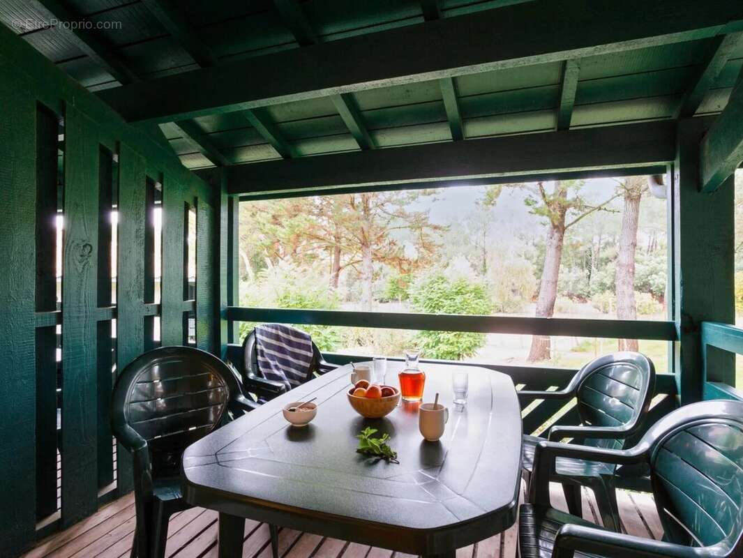 Appartement à MOLIETS-ET-MAA