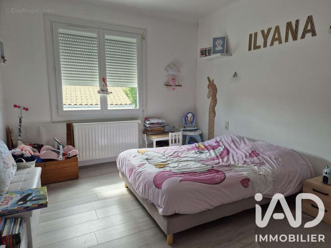 Maison 165 m² à Vouvant  - photo 4
