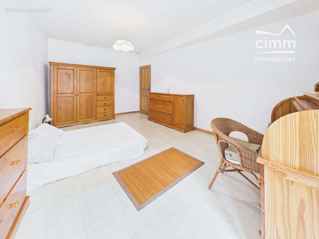 Maison 80 m² à Tullins  - photo 8