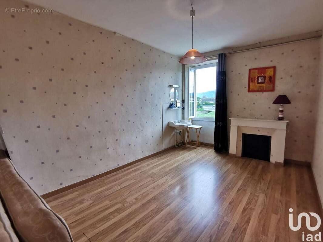 Photo 3 - Commerce à LEDEUIX