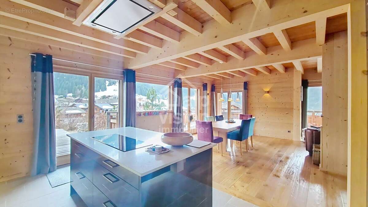 Maison à CHATEL
