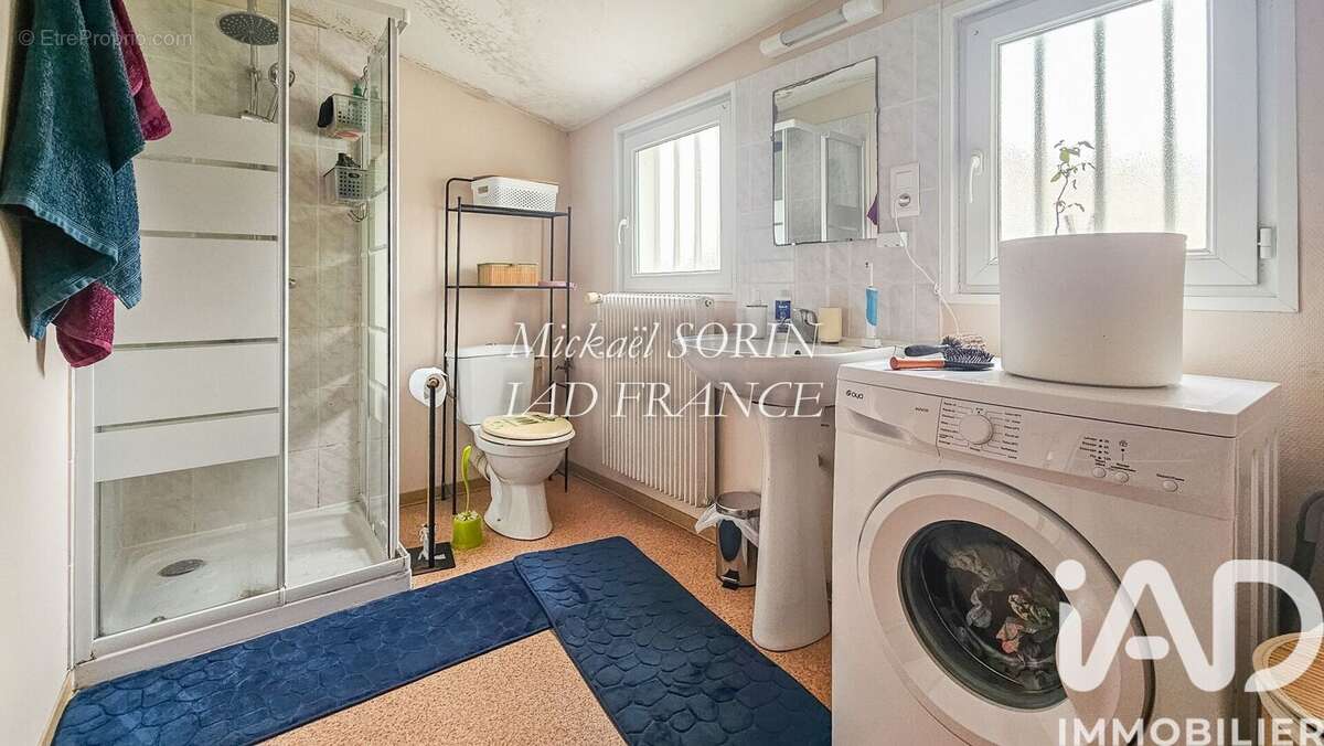 Maison 73 m² à Saint-Vincent-Sterlanges  - photo 7