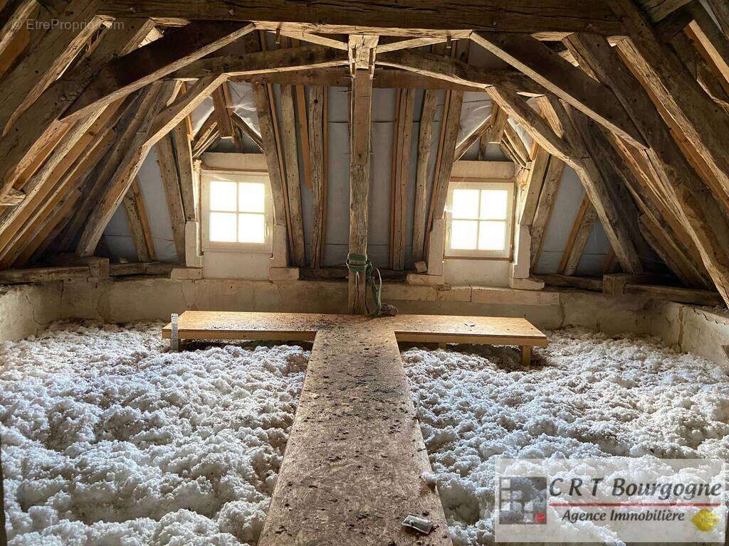 Maison 7 pièces 215 m² Ouanne - photo 22