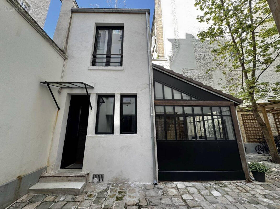 Maison à PARIS-5E