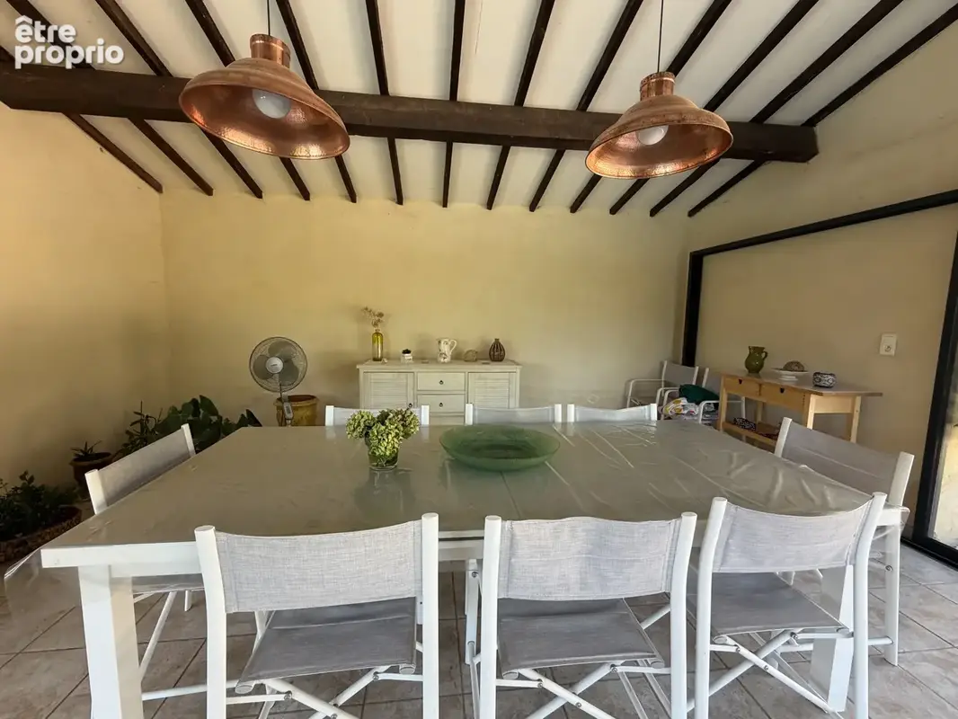 Maison familiale avec appartement indépendant, piscine et pool house - terrain clos 1279m2 - photo 3