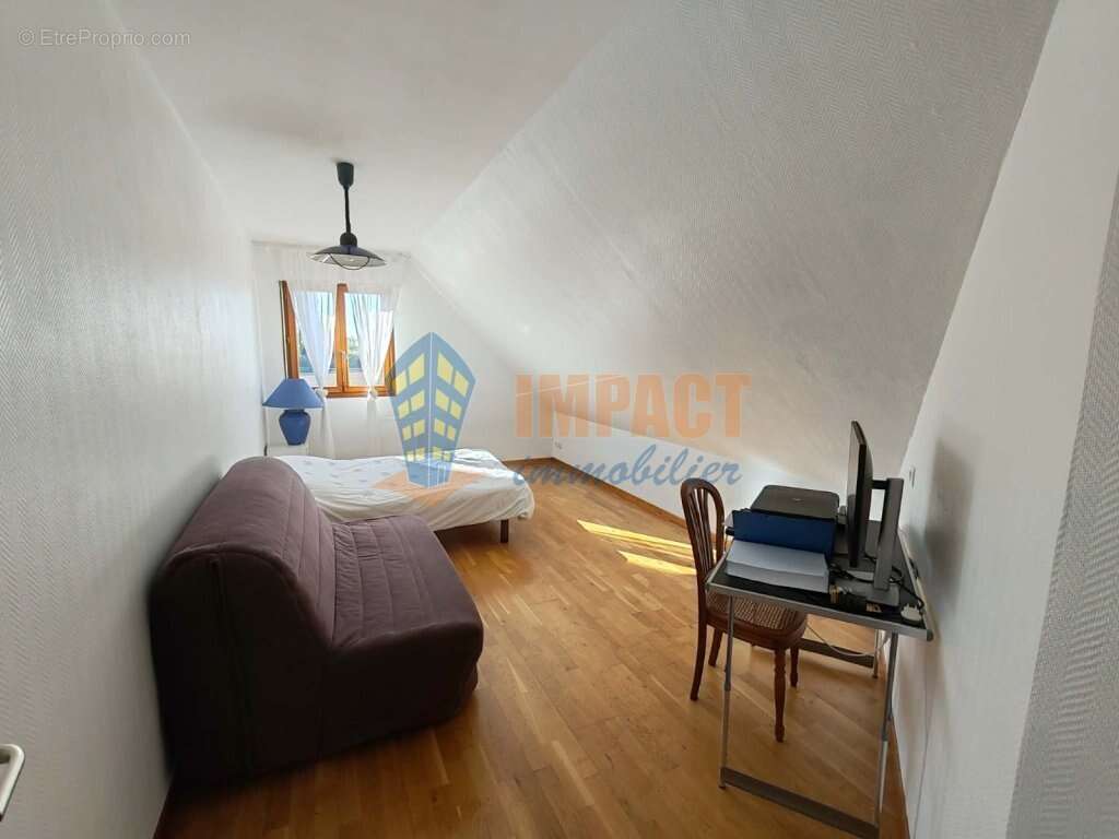 Maison à ENGLOS