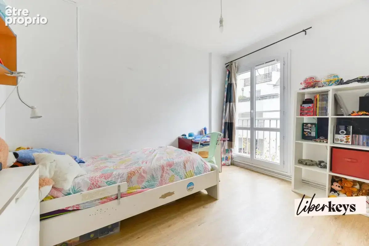 Nantes Chantenay — Grand T4 lumineux de 80 m² avec balcon, garage et 3 chambres - photo 10