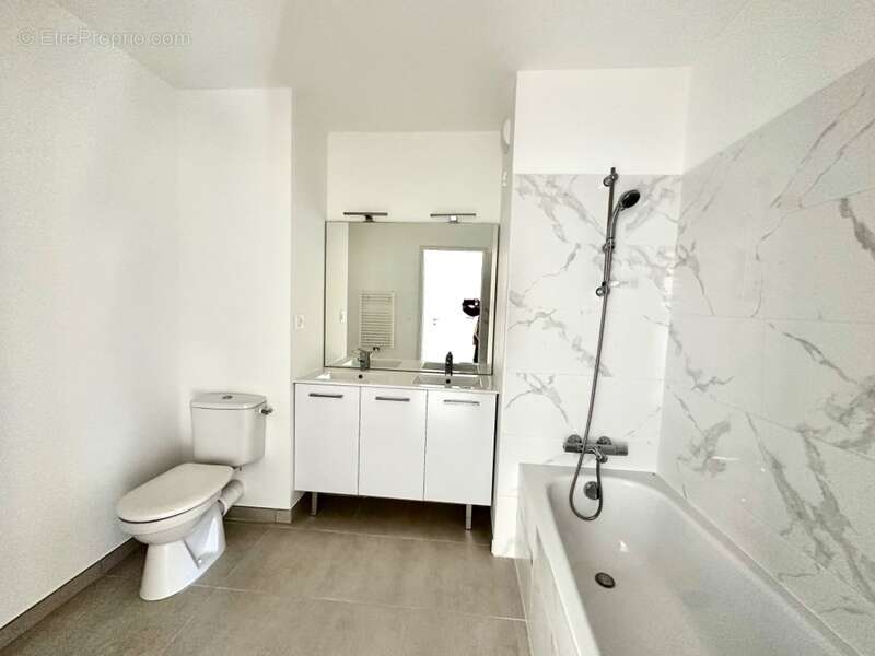 Appartement à MARSEILLE-12E