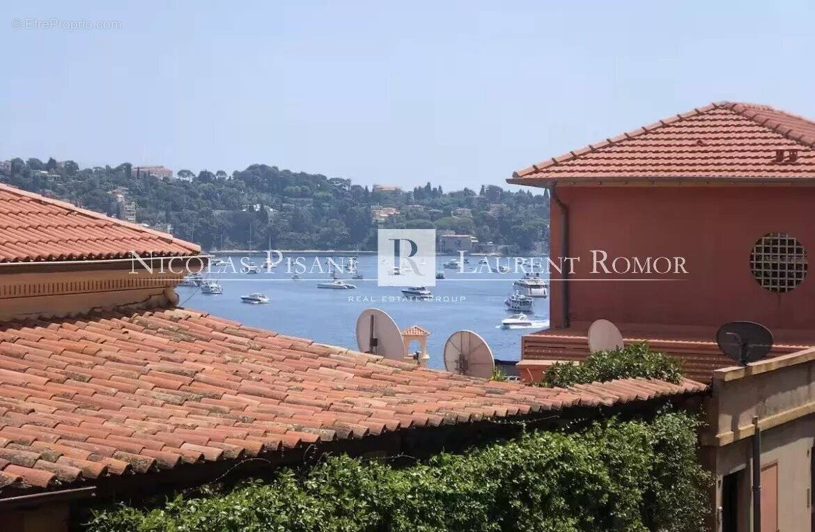 Appartement à VILLEFRANCHE-SUR-MER