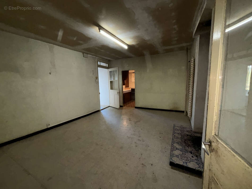 Maison à MIRABEL-AUX-BARONNIES