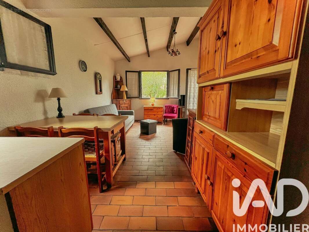 Photo 8 - Maison à MEJANNES-LE-CLAP