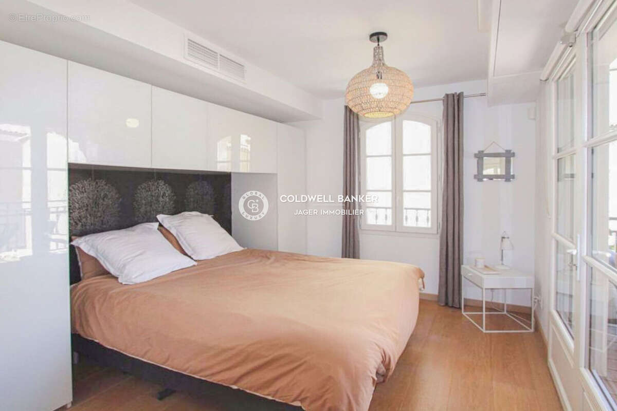 Appartement 61 m² à Saint-Tropez  - photo 4