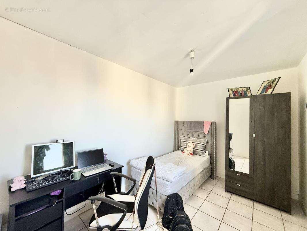 Appartement à EPINAY-SUR-SEINE