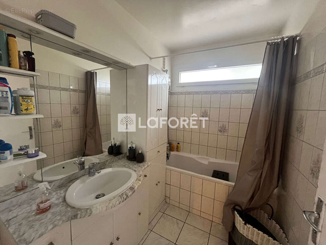 Appartement Villemomble 2 pièce(s) 50 m2 - photo 9