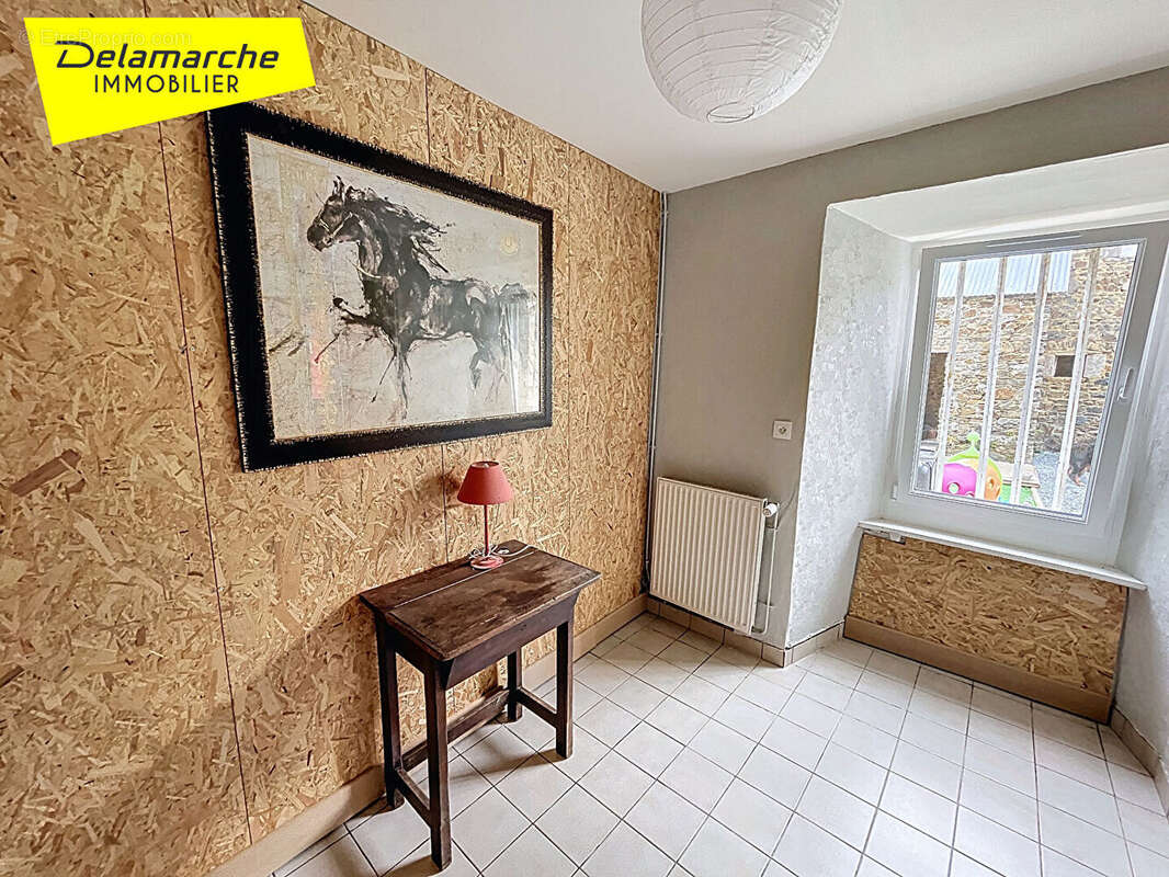 Maison à SAINT-SAUVEUR-LENDELIN