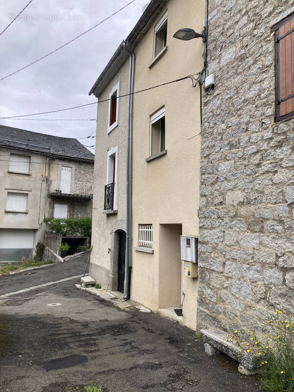 Maison à ROQUEFORT-DE-SAULT