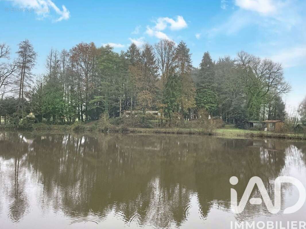 Photo 3 - Terrain à MELESSE