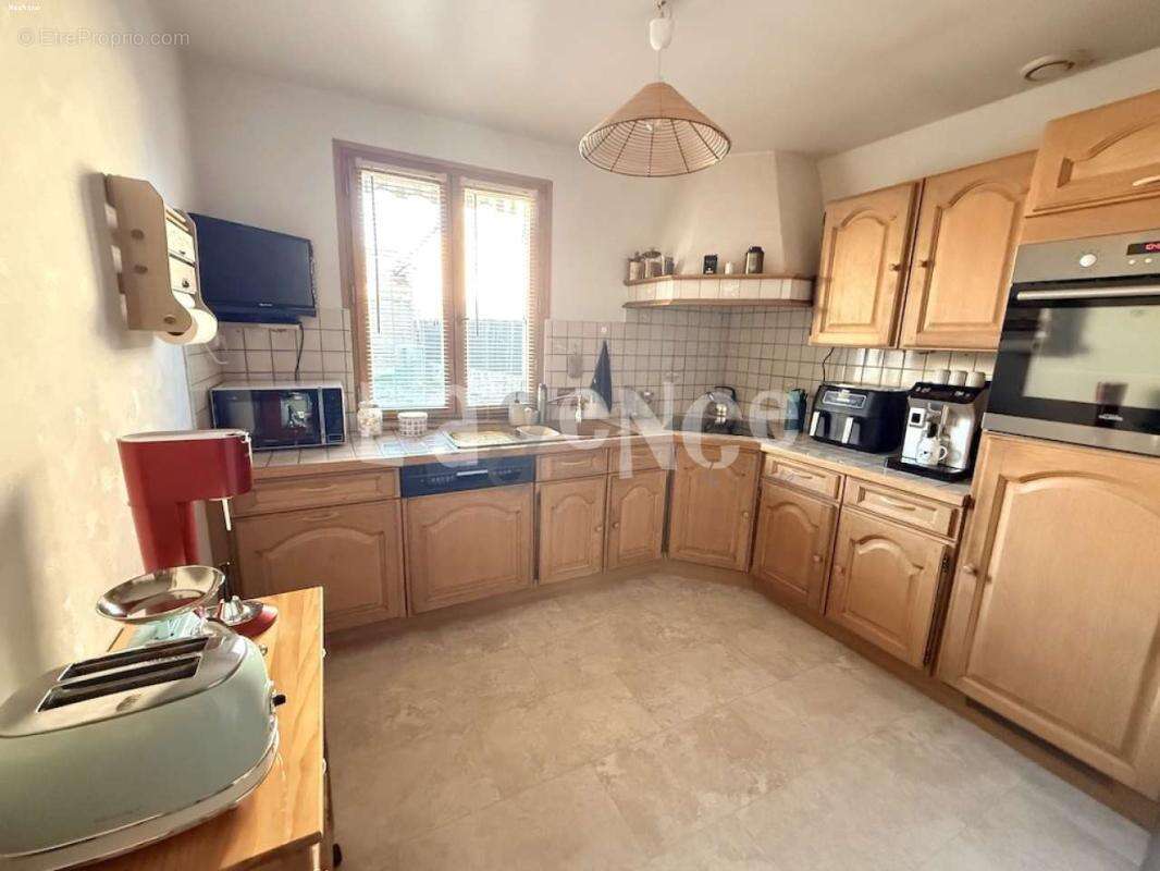 Maison à CLAYE-SOUILLY