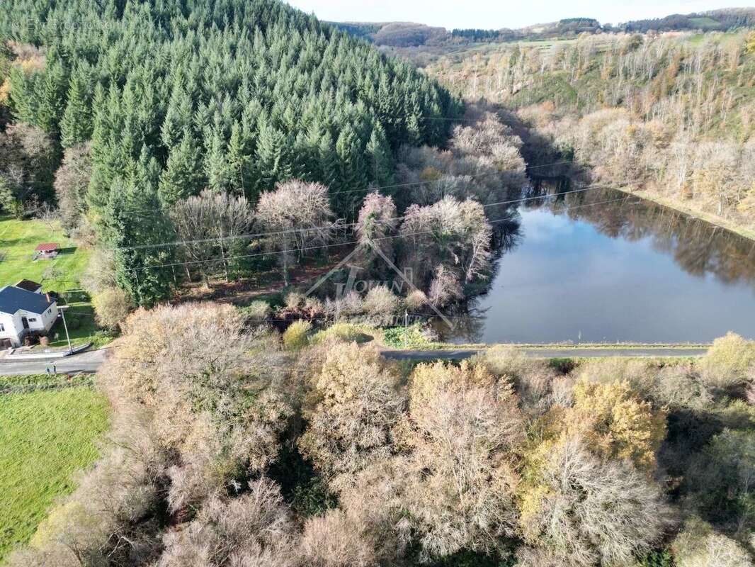 Maison à SAINT-ELOY-LES-MINES